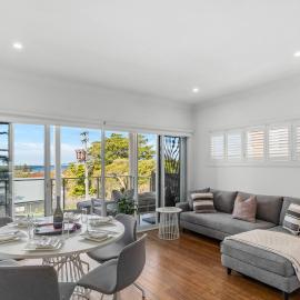 Surf Haven Escape - Modern and Central in Thirroul, Hotel in Thirroul