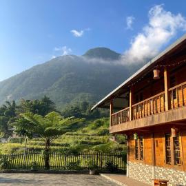 Hmong Farmstay