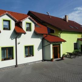 Penzion Zlata studna, viešbutis mieste Hlinskas