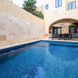 Peonja Suite, hotel v destinácii Xagħra