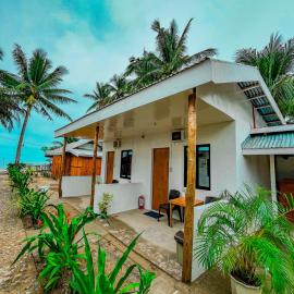 Jasmine Inn at Bucana Beach El Nido