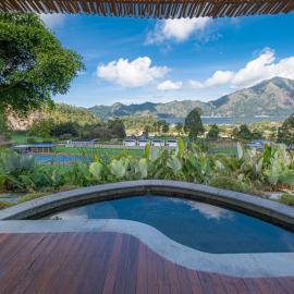 Pulestis Glamping, hotelli kohteessa Kubupenlokan