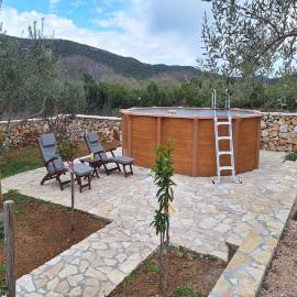 Holiday Home in Vrana near Lake and Beach, hotel di Vrana