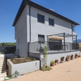 Casa B