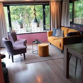 Chalets van Minicamping De Braamhof, hotel i Koudekerke