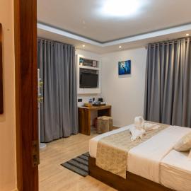 Twin Villa Red - Luxury Villa with Mountain View, hotel Nuwara Eliyában