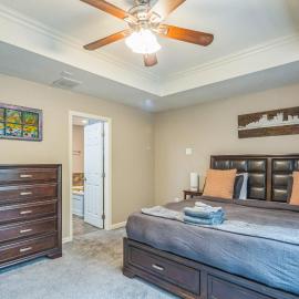 Modern Pittsburgh Getaway, Game Room, Garage, Deck, hotel u gradu Pitsburg