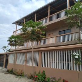 Departamento Crucita, hotel in Crucita