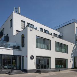 Hotel Golf Prague, khách sạn ở Prague