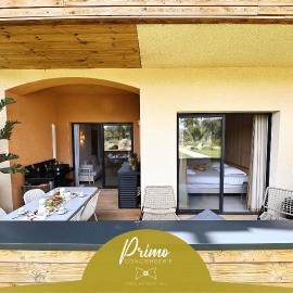 U Bellu Paradisu - T3 vue mer, piscine, plage privé, hotel in Pianottoli-Caldarello