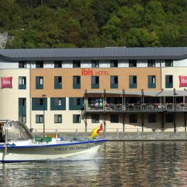 ibis Dinant Centre, хотел в Динант