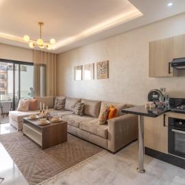 Cozy studio with great pool views, hotel in Aïn Harrouda