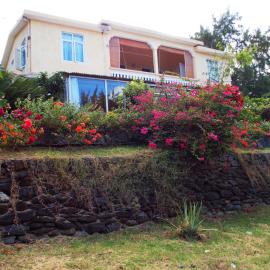 Le Macoua Guest House, hotel in Nouvelle Découverte