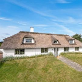 Holiday Home Reinhard - from the sea by Interhome