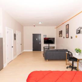 Central Albany Apartment with WiFi Walk to Capitol and Empire Plaza, hotel u gradu Olbani