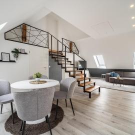 Stilles Landidyll am Feldrand - Vier-Zimmer-Wohnung inklusive Küche, WIFI & TV