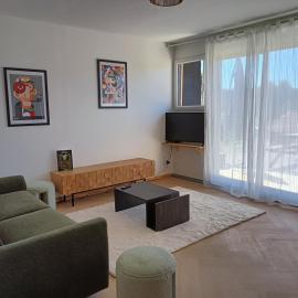 Appartement en RC au bord du lac, viešbutis mieste Aydat