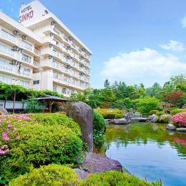 Ooedo Onsen Monogatari Hotel Shinko, hotel Fuefukiban