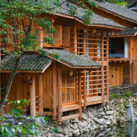 Moon Mountain Residence Dali Life Homestay, khách sạn ở Rongjiang