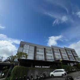 Nivasa Hotel