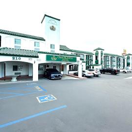 Casa Blanca Hotel - Corona, hotel em Corona
