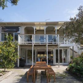 Creekhouse by the Sea - Private Jetty and Serene Views