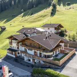 Holiday apartment in Stubai with balcony