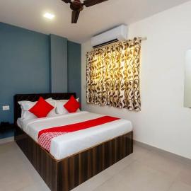 Hotel Everest Inn