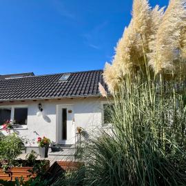 TinyHouse Pfalzperle - Auszeit nahe Deutsche Weinstraße & Therme, Hotel in Ellerstadt