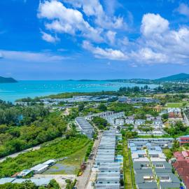 Andaman Sea Best Pool Access and Villas、シャロンのホテル
