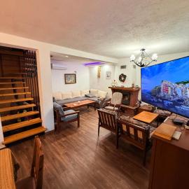 Villa Gusto, 3km from Pamporovo, ξενοδοχείο στο Παμπόροβο
