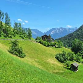 Ferienwohnung Jägerheim – hotel w mieście Bürserberg