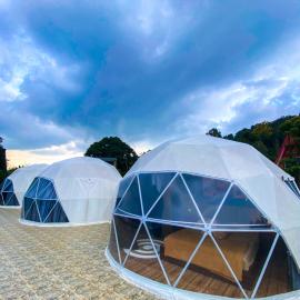 Baith Glamping Dome, hotel in Cihideung