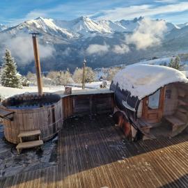 Lodge La Tuvière, hotel in Jarrier