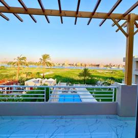 Royal Nile Villa - Luxury Nile Sky Penthouse 1