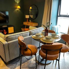 The Hideaway Bureau - Speyside, hotel di Wooler
