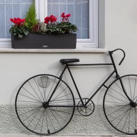 ZONA 30 Bike Guesthouse – hotel w Palmanovej