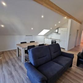 Golden Nest, Hotel in Ehingen