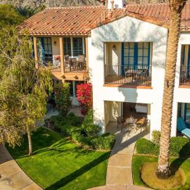 LV353 Downstairs 3BD-3BA Near Main and Kids Pool