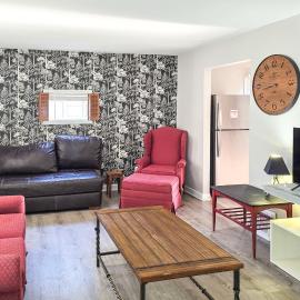 2BR Retreat with Fire Pit Close To Downtown STL