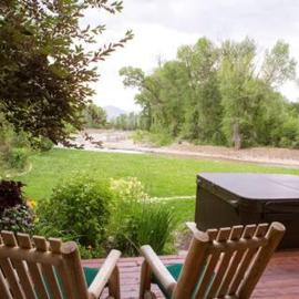 Spectacular Driggs Townhome with Hot Tub