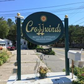 Crosswinds Motel
