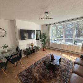 Spacious 3 Bedroom Near Westfield