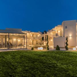 Olympus Pantheon Luxury Rooms