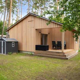 Lovely Home In Röbel With Lake View