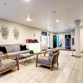 Suburban Studios Westminster Denver North, hotel di Westminster