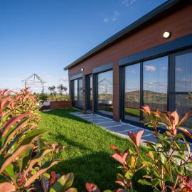 Casa Deluxe in Sinteu - intersectia intre modern si linistea naturii, hotel din Şinteu
