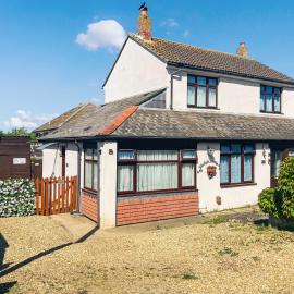 Black Pan Holiday Cottage