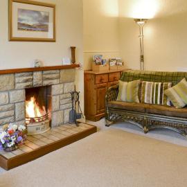 Blairhosh Cottage, hotel in Balloch
