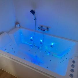 La suite de cœurs avec jacuzzi, hotell sihtkohas Gradignan
